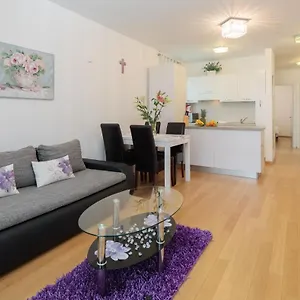 Arijana Free Private Garage Apartment Split
